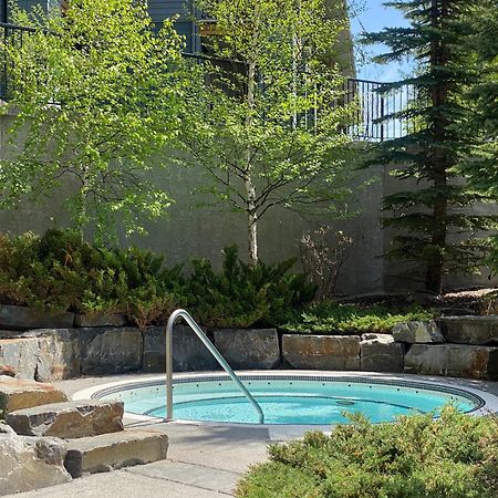Silver Creek Lodge Canmore Dış mekan fotoğraf