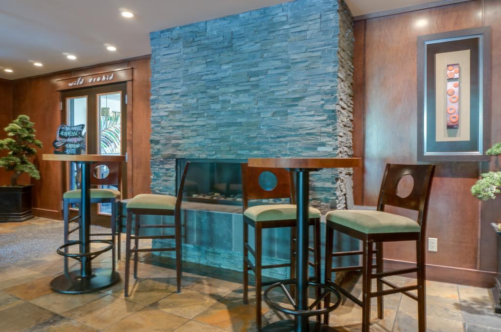 Silver Creek Lodge Canmore Dış mekan fotoğraf