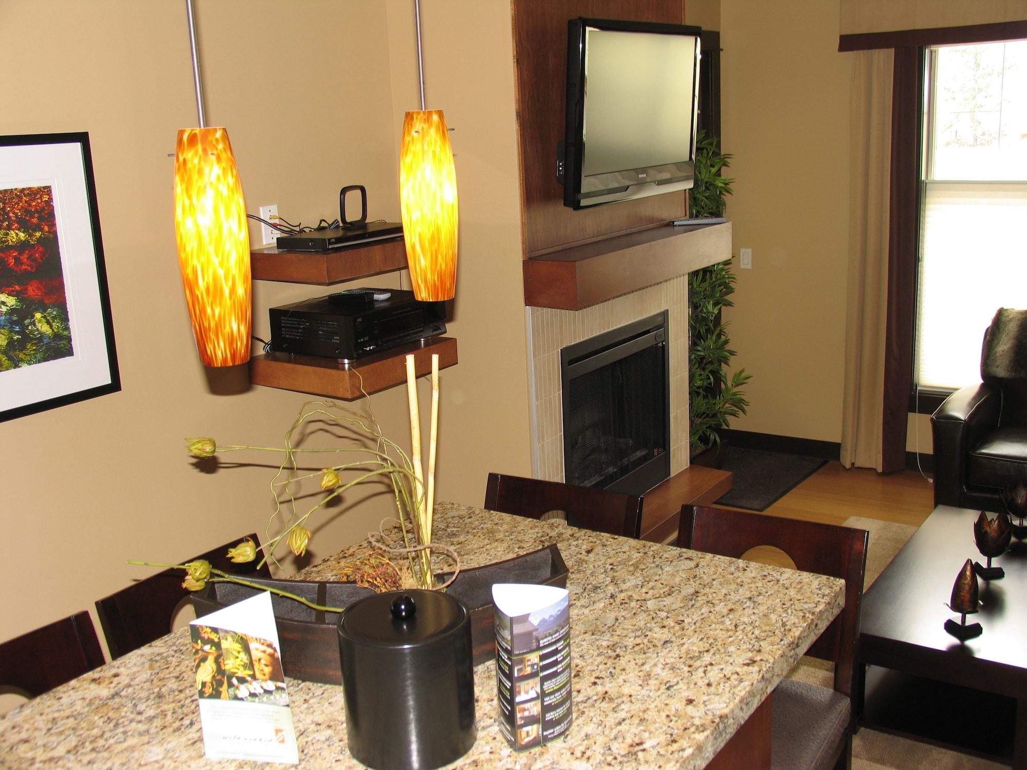 Silver Creek Lodge Canmore Dış mekan fotoğraf